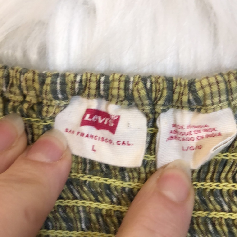 LEVI’S DEVIN BLOUSE. Size L - Picture 10 of 13